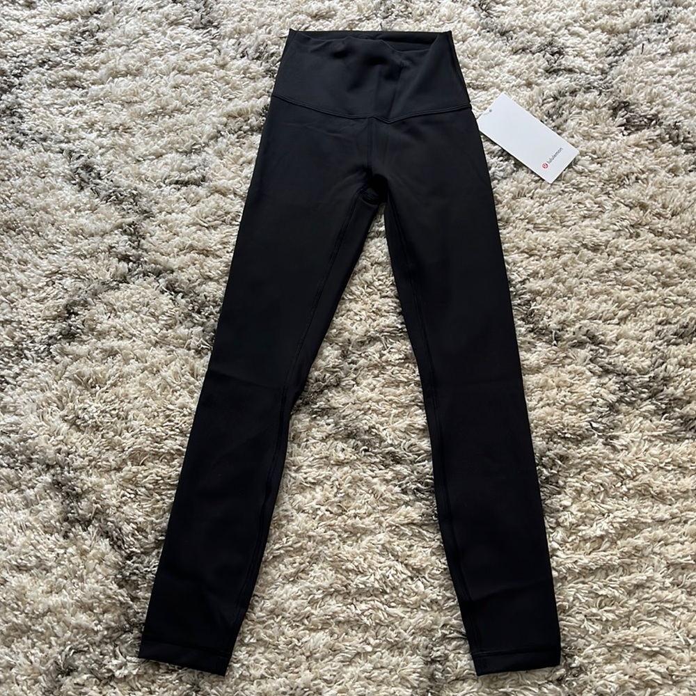 Lululemon wunder train HR tight. 25” size 2. Black. New with tags.